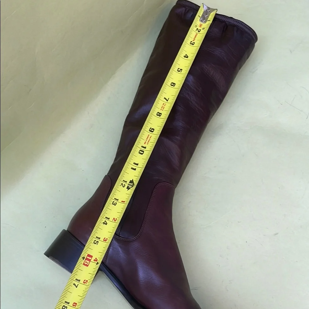 Prada Vintage Brown Over the Knee Leather Boots with Streamlined Design - Picture 16 of 16